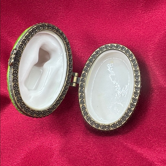 Colorful Rabbit Trinket Box - Picture 4 of 4